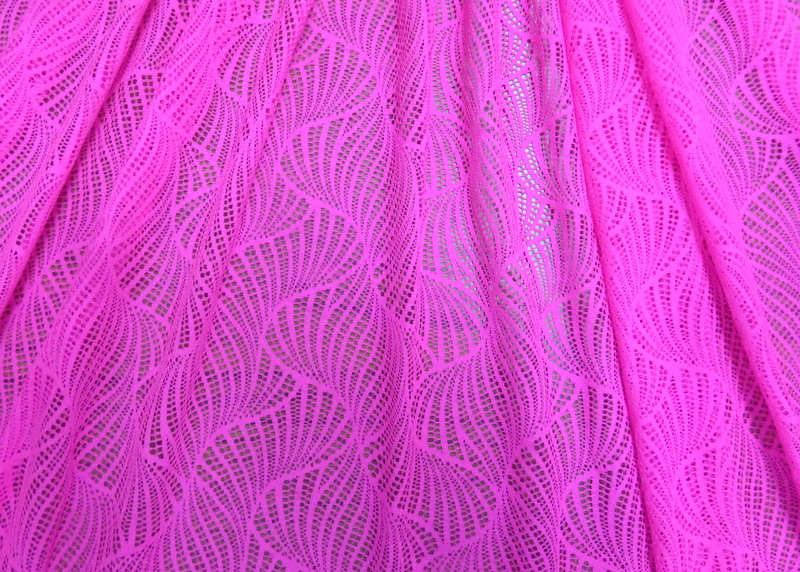 6.N. Pink Twister Lace